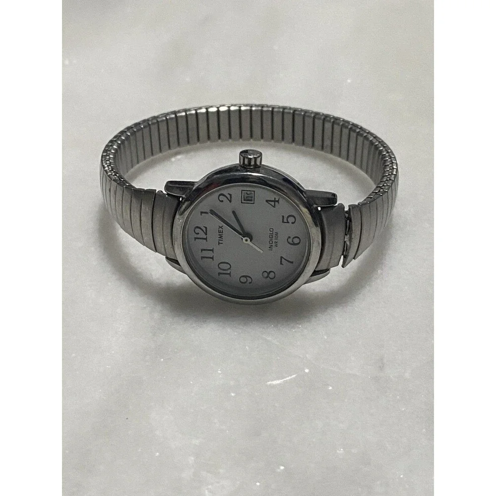 Timex T2H371 Indiglo Silver Tone Quartz Women's Watch Sz. 5 3/4
